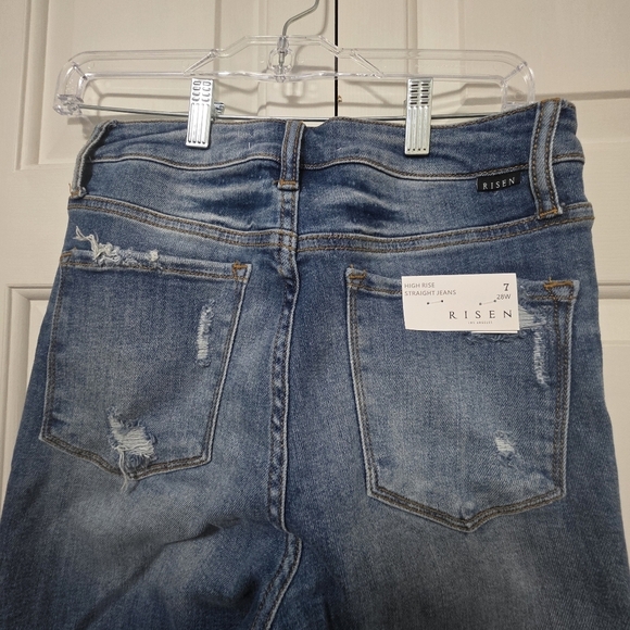Risen NWT Highrise Straight Distressed Blue Jeans Size 7/28 - Picture 6 of 12
